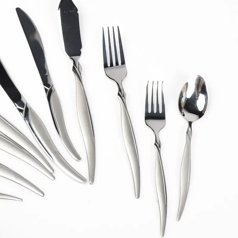 Coffret Ménagère 125 Pièces en Inox 18/10 Aricha - ABM